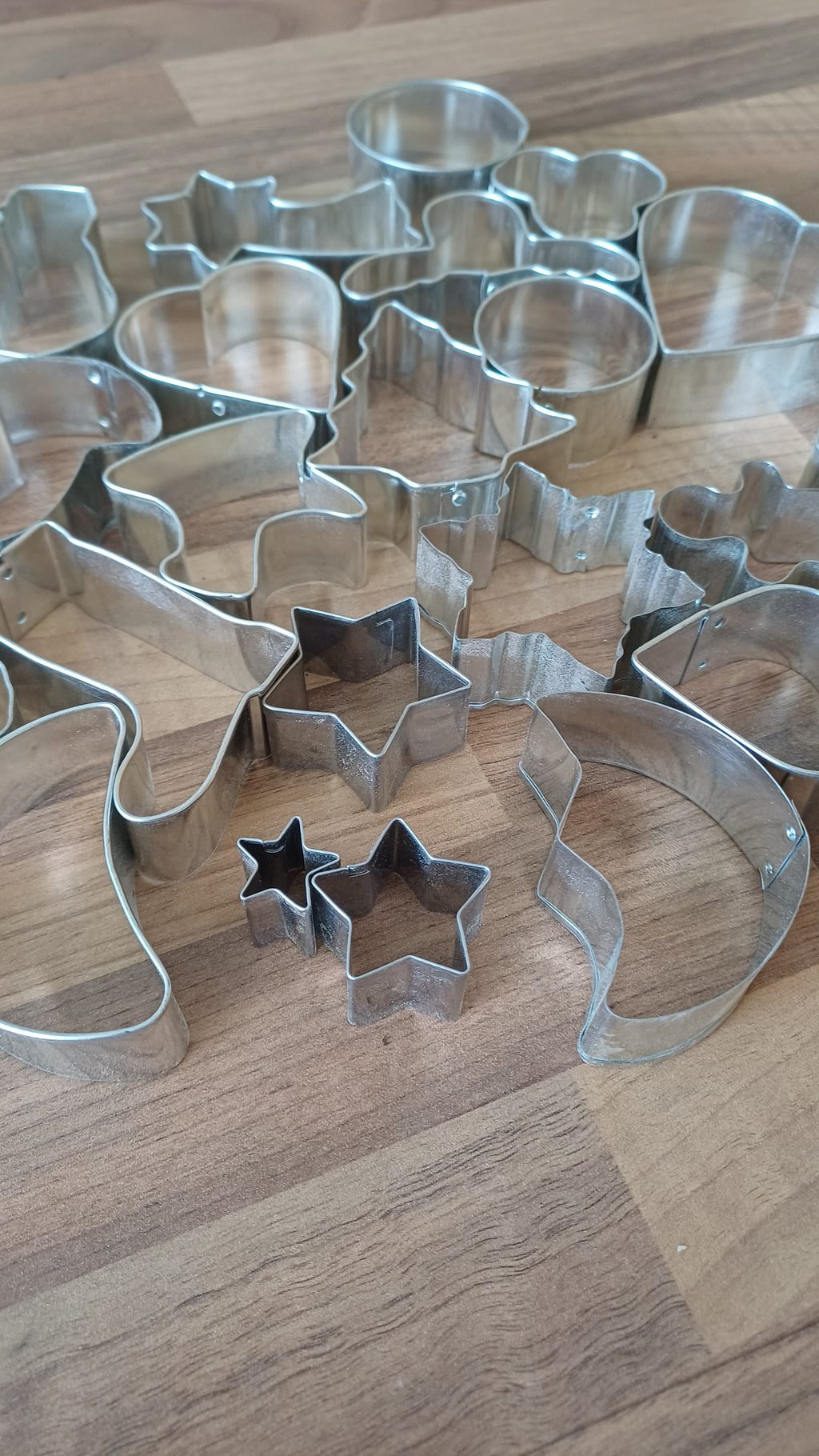 Metal Shape Cutters — Set of 22
